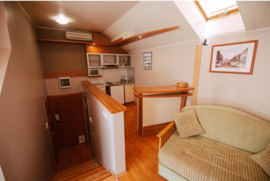 Car Royal Apartments And Rooms Novi Sad Ngoại thất bức ảnh